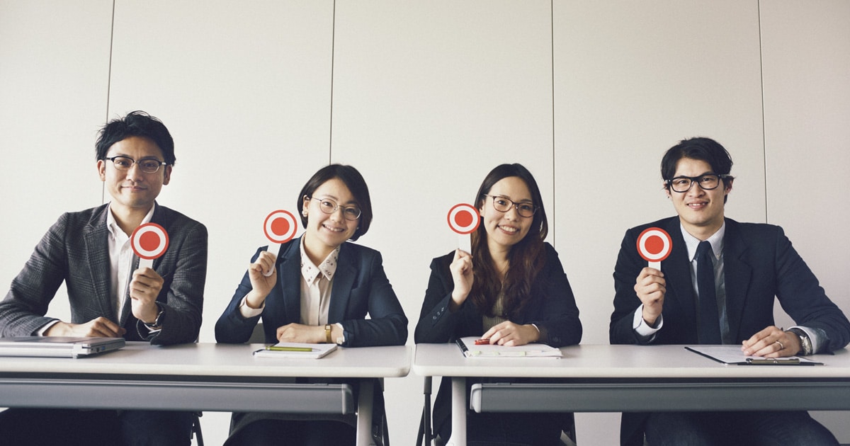 人事採用担当がこっそり教えちゃいます 就活メガネの選び方 Other Jins Weekly 人事採用担当がこっそり教えちゃいます 就活メガネの選び方 Other Jins Weekly