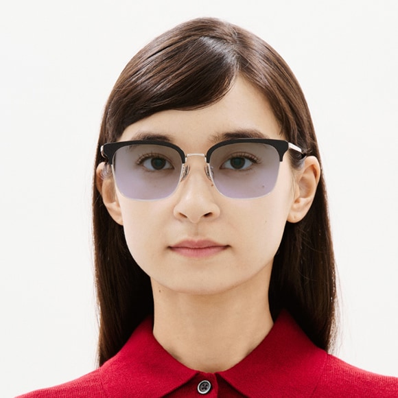 JINS TODAY 2025-26FW（ゴールド）カラーレンズ着用イメージ