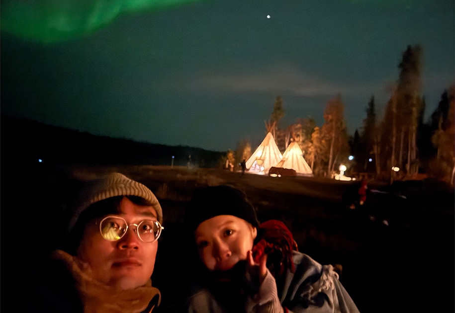 宇宙の神秘！ 夜空で美しくゆらめくオーロラを「みる」。5